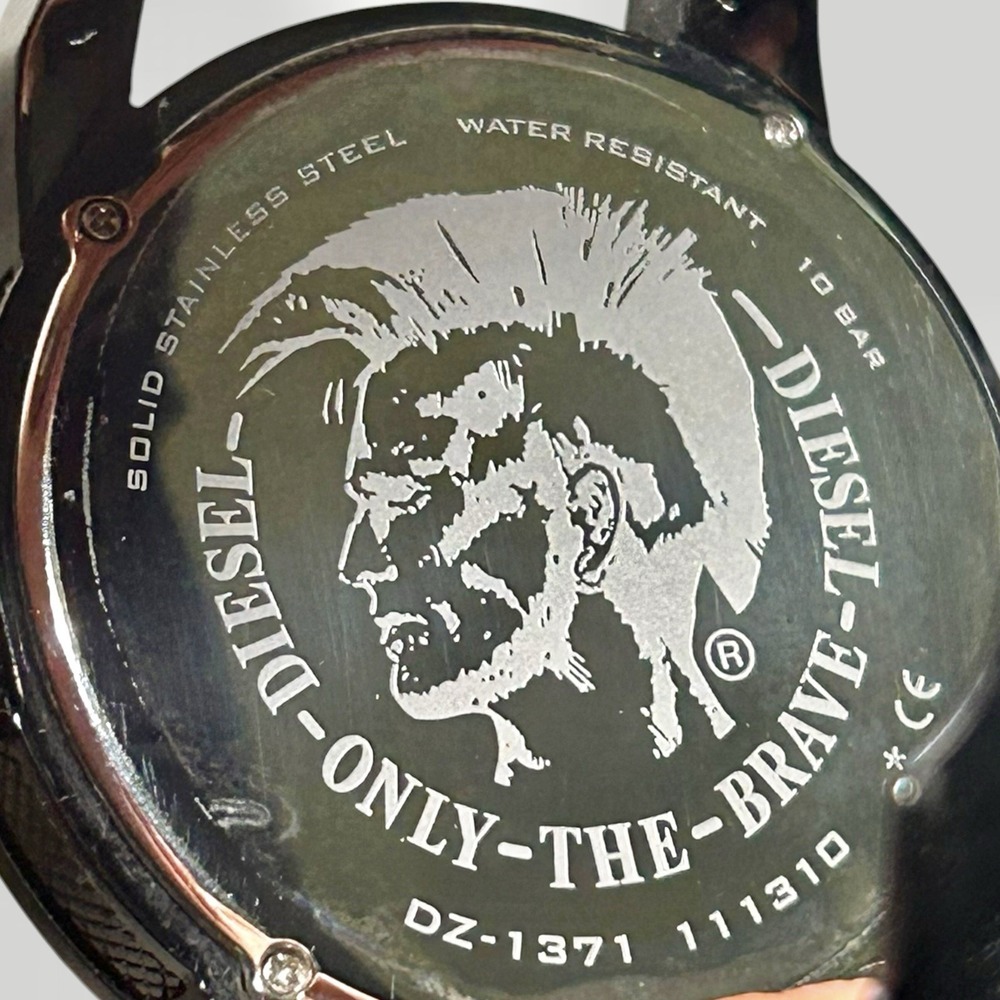 Diesel Men's Double Down Black Stainless Steel Watch DZ1371 - Picture 9 of 9
